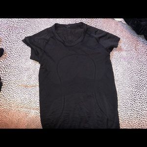 Lululemon Short Sleeve Top